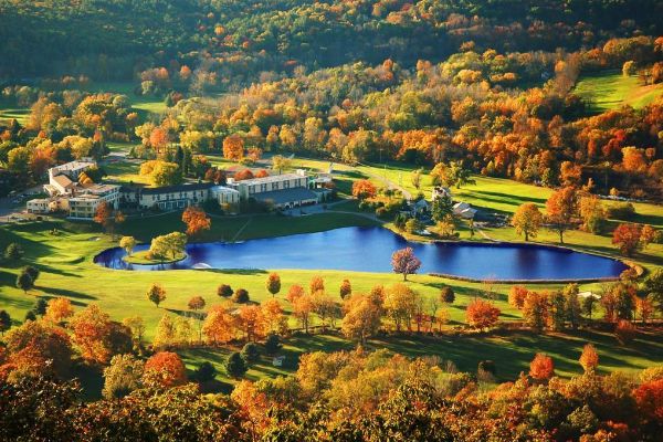 Hotel Honors Haven Resort and Spa (Ellenville)